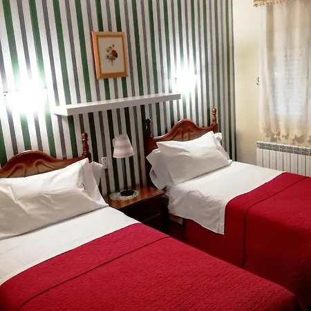 Хостел Martin - Sanabria Рибаделаго