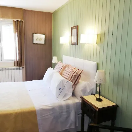 Martin - Sanabria Hostel Ribadelago