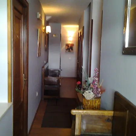 Хостел Martin - Sanabria Рибаделаго