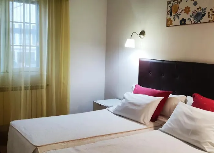 Martin - Sanabria Hostel Ribadelago